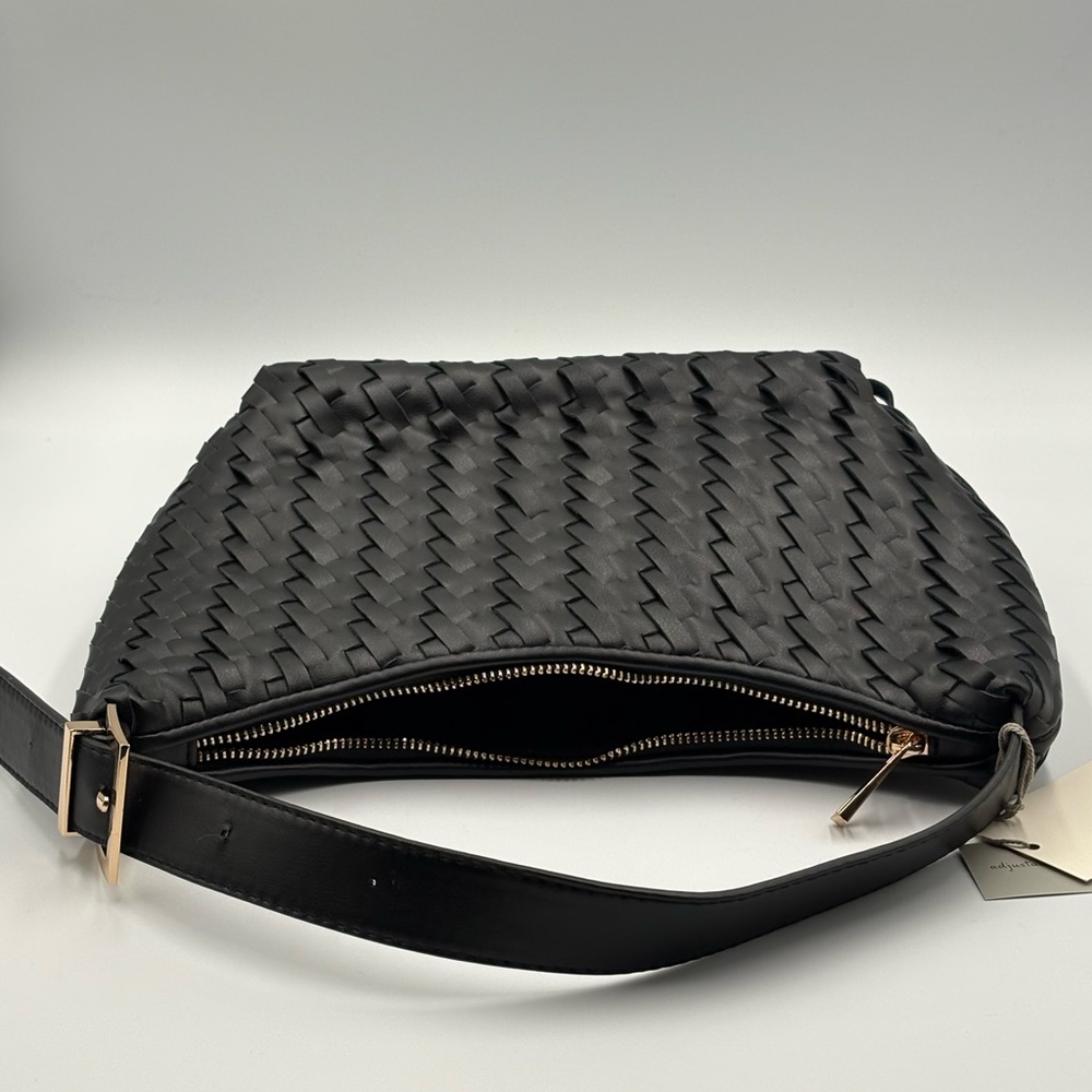 A New Day Black Woven Hobo Handbag - Adjustable Gold Buckle Strap - NWT - Picture 5 of 9